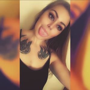 Meet your Posher, Molly sophia